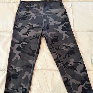 Zyia Leggings Sz 6-8